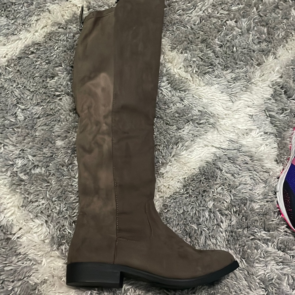 Hayley Truffle Style & Co